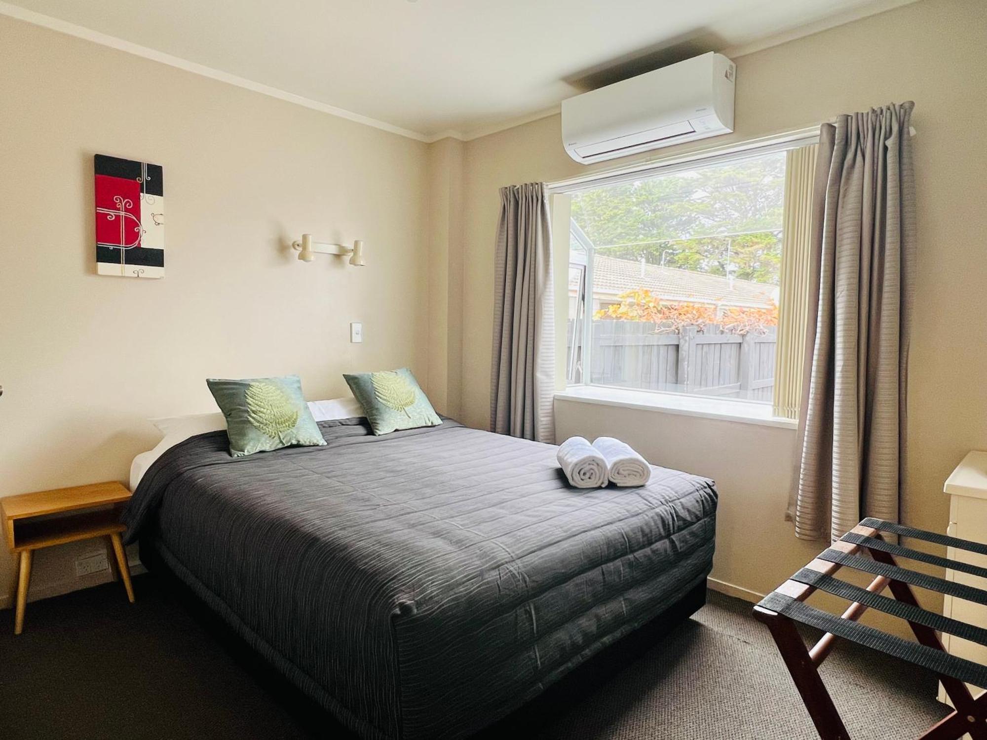 Seagulls Guesthouse Mount Maunganui Bagian luar foto