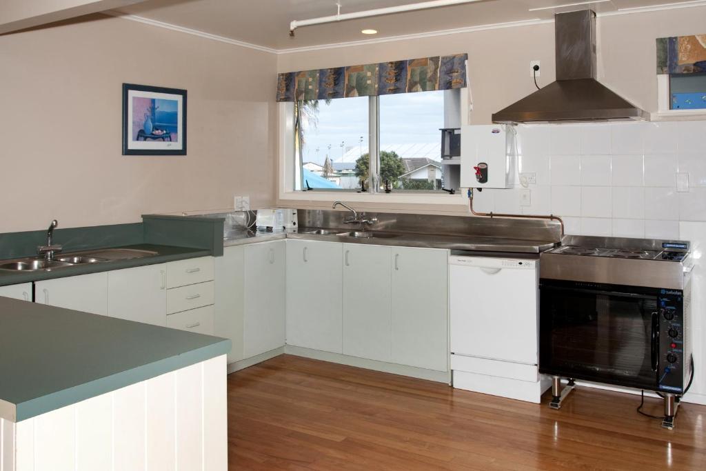 Seagulls Guesthouse Mount Maunganui Bagian luar foto
